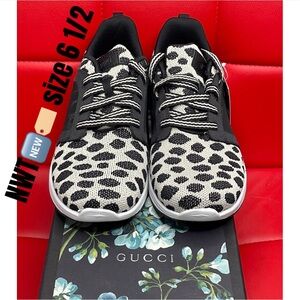 🏷️ 🆕💕 Avia Women's Deluxe Athletic Sneaker